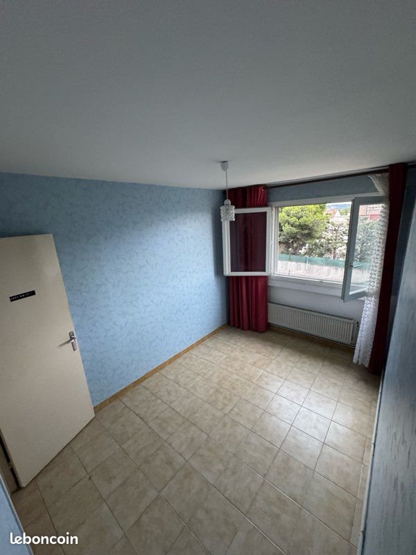 Appartement à louer, 61m², Marseille 15ème