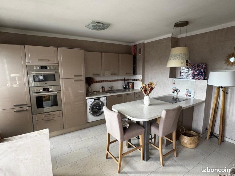Appartement à louer, 50m², Annemasse