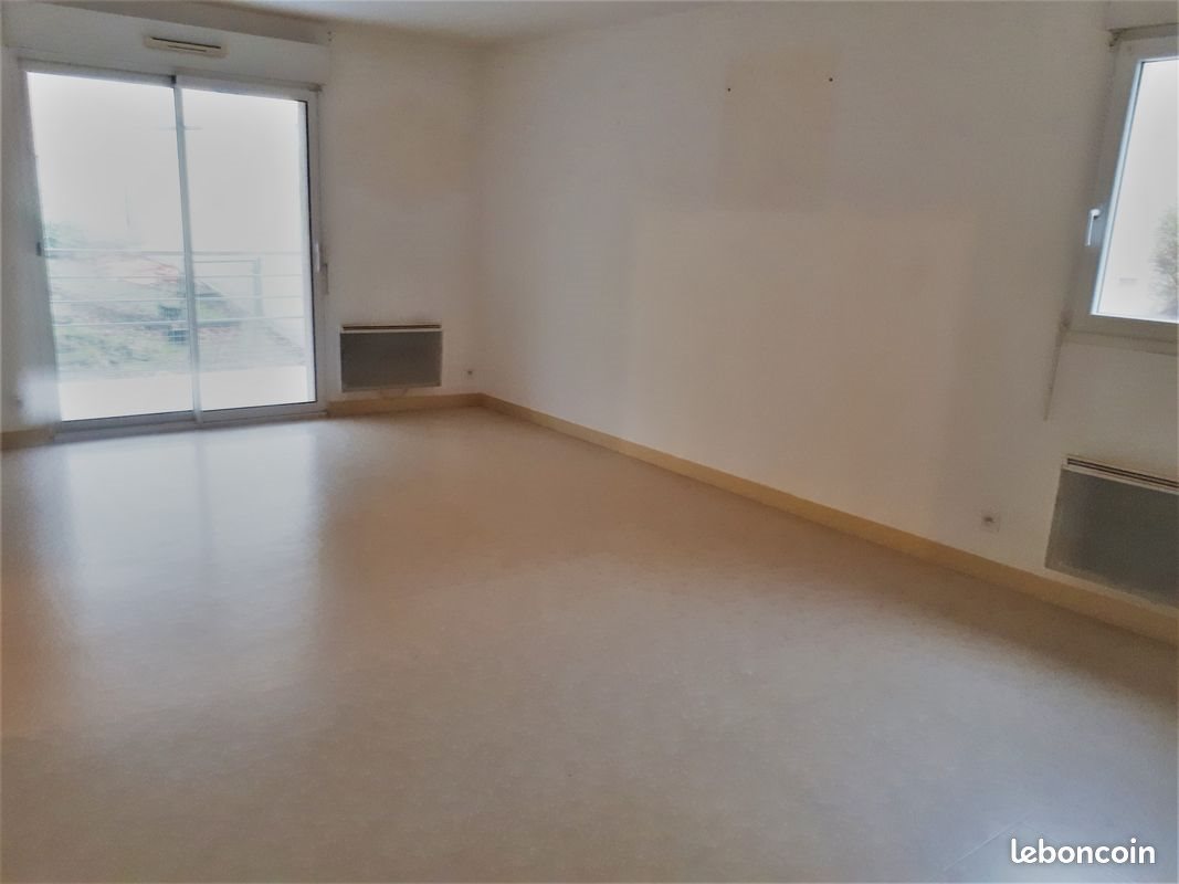Appartement à louer, 67m², Auray