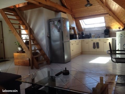 Appartement à louer, 70m², Pontarlier