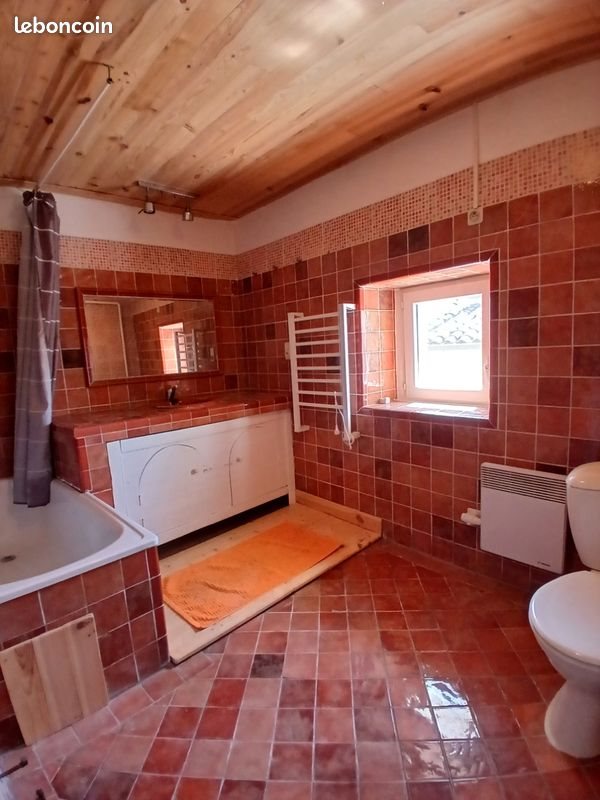 Appartement à louer, 50m², Salernes