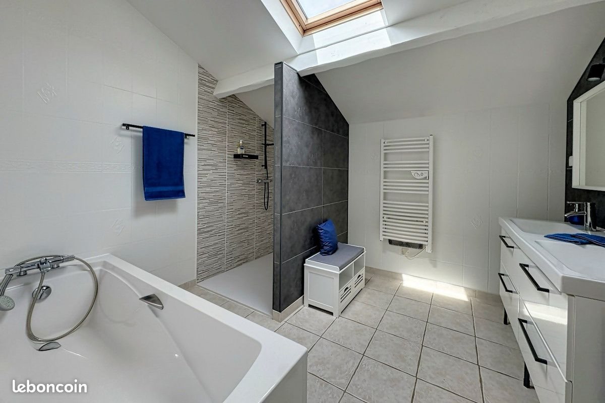 Maison à vendre, 240m², Rom