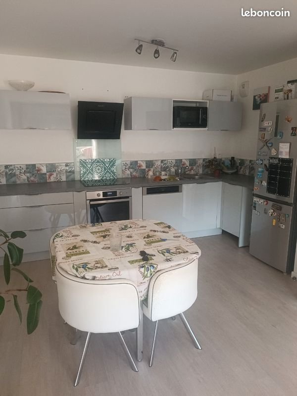 Appartement à louer, 45m², Evry