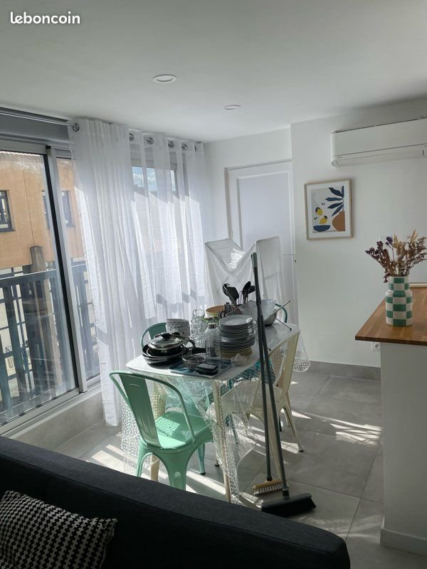 Appartement à louer, 40m², Nîmes