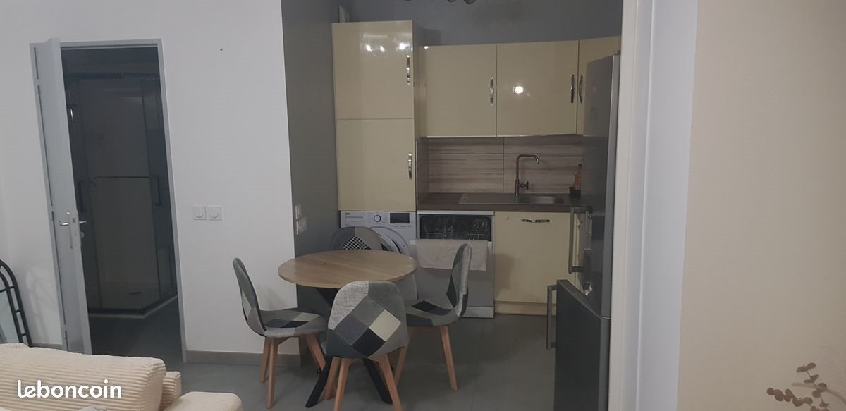 Appartement à louer, 43m², Istres