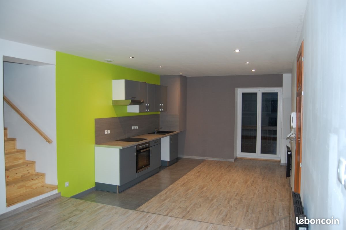 Appartement à louer, 95m², Champanges