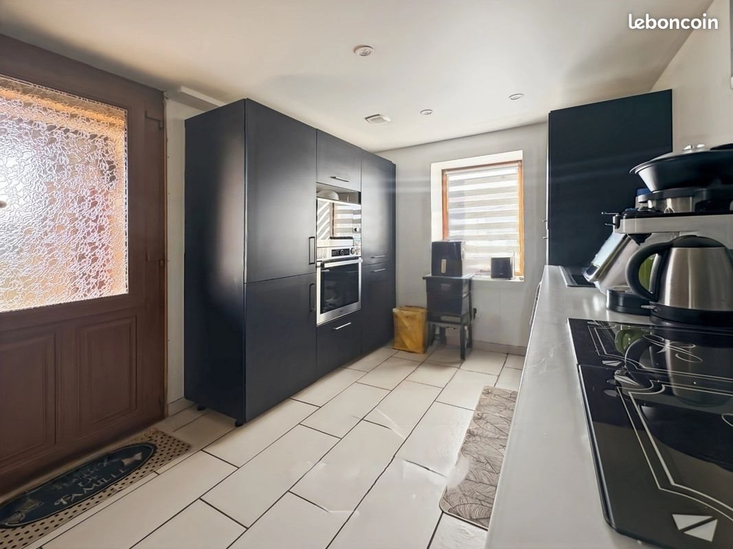 Maison à vendre, 143m², L'Abergement-Sainte-Colombe