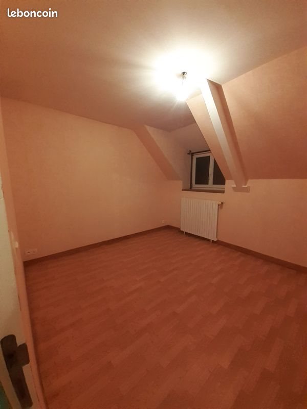 Maison à louer, 75m², Quettehou
