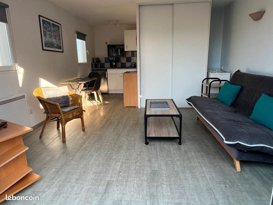 Appartement à louer, 27m², Niort