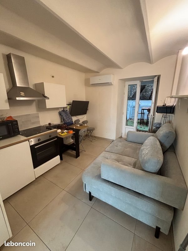 Appartement à louer, 22m², Nîmes