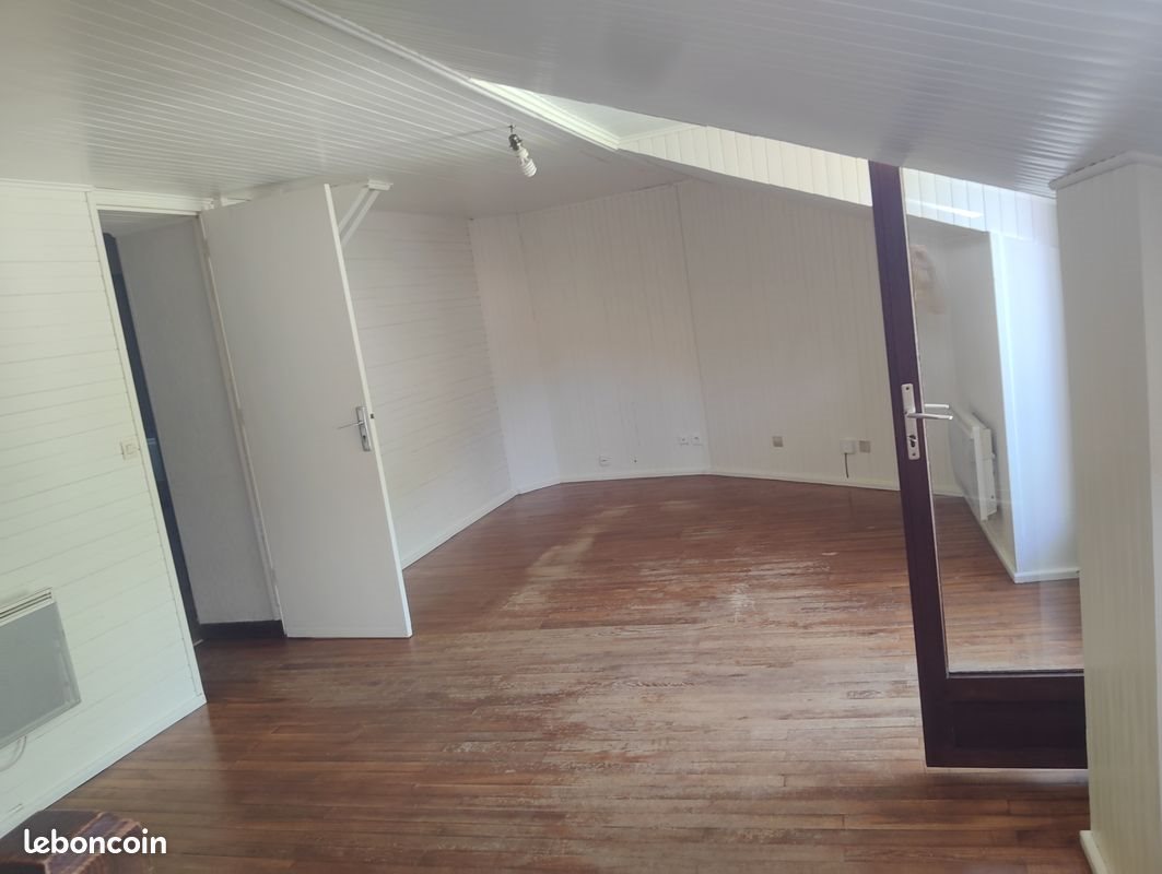 Appartement à louer, 71m², Barraux