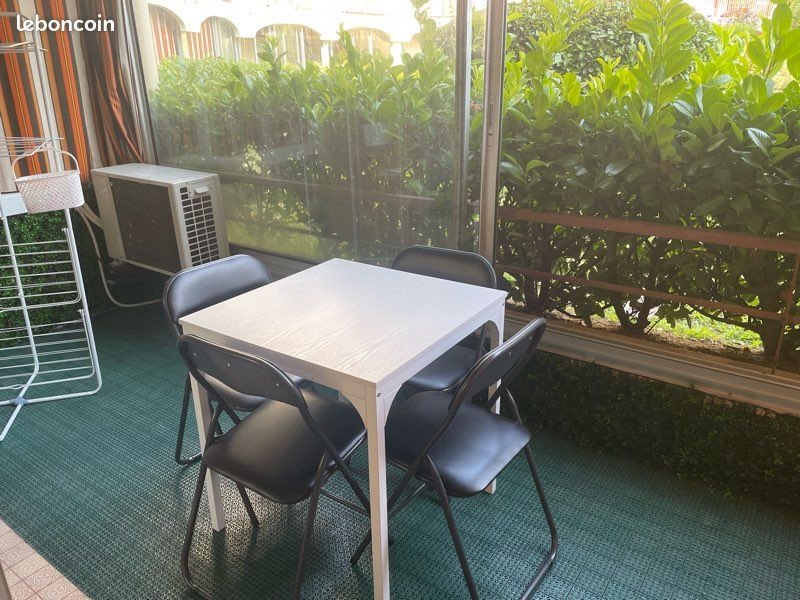 Appartement à louer, 24m², Mandelieu-la-Napoule