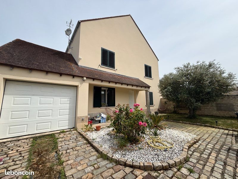 Maison à vendre, 168m², Beaumont-du-Gâtinais