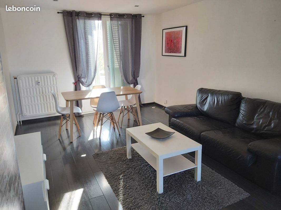 Appartement à louer, 56m², Saint-Priest