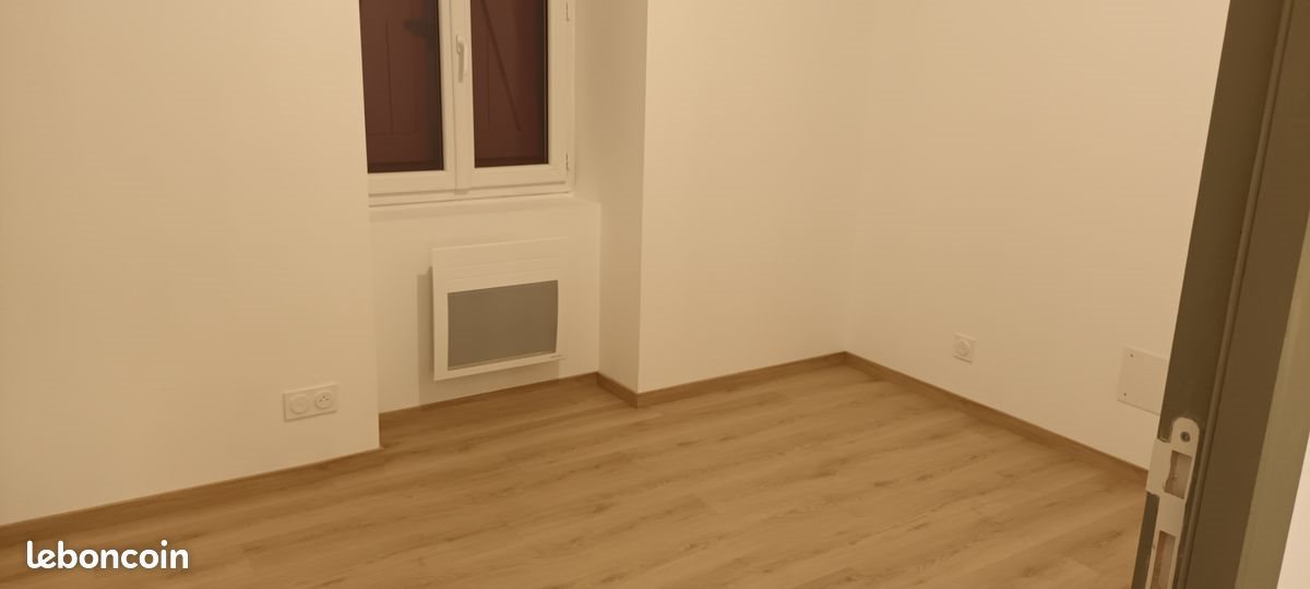 Appartement à louer, 45m², Uhart-Cize