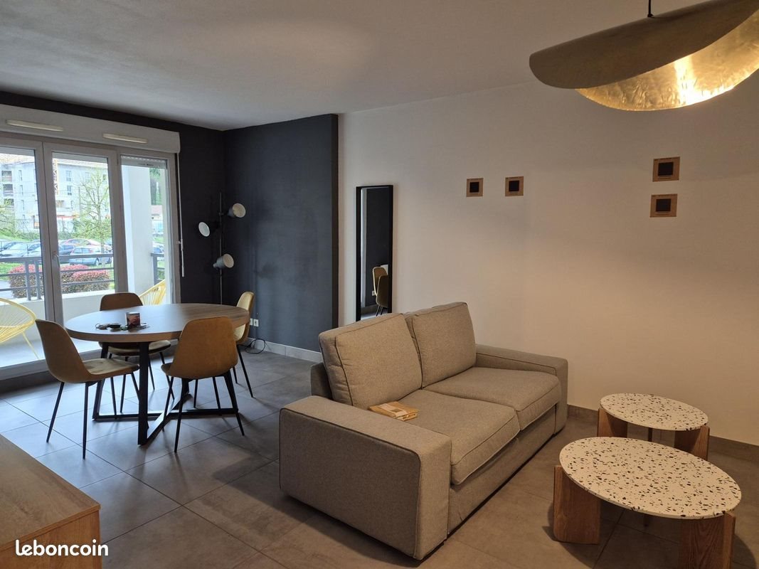 Appartement à louer, 50m², Bourgoin-Jallieu