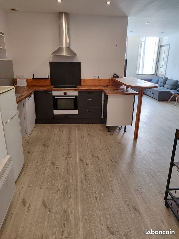Appartement à louer, 53m², Grasse