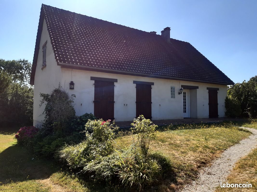 Maison à louer, 120m², Clécy