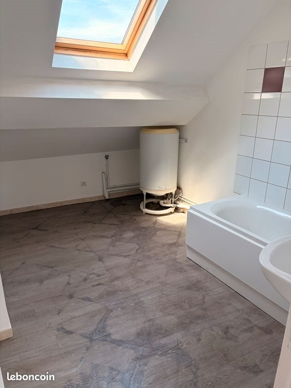 Appartement à louer, 55m², Fresnes-sur-Escaut