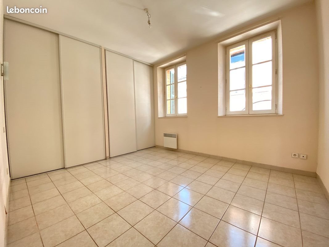 Appartement à louer, 122m², Lafrançaise
