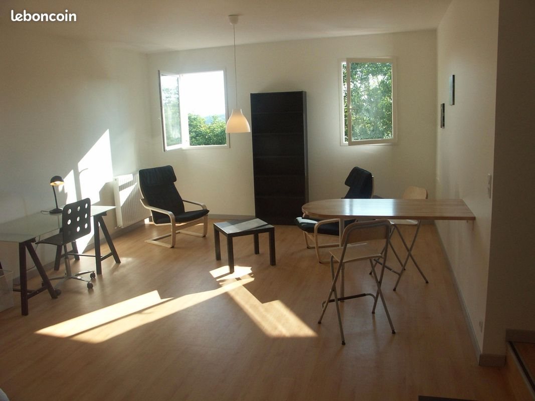 Appartement à louer, 53m², Péchabou