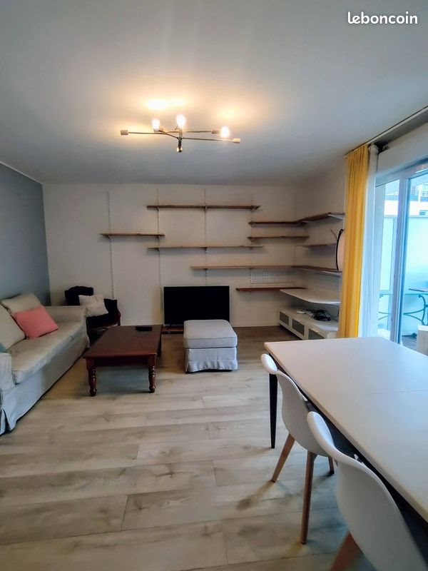 Appartement à louer, 64m², Lyon 7ème