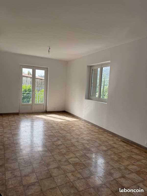 Appartement à louer, 98m², Nyons