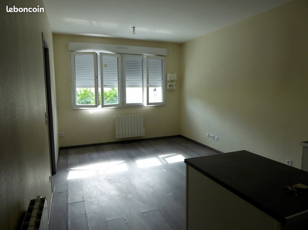 Appartement à louer, 47m², Neuville-les-Dames