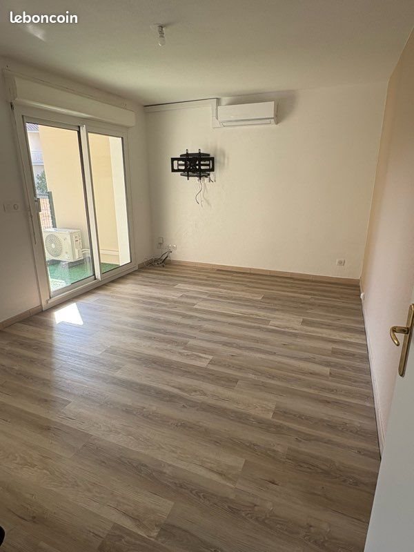 Appartement à louer, 43m², Coutras