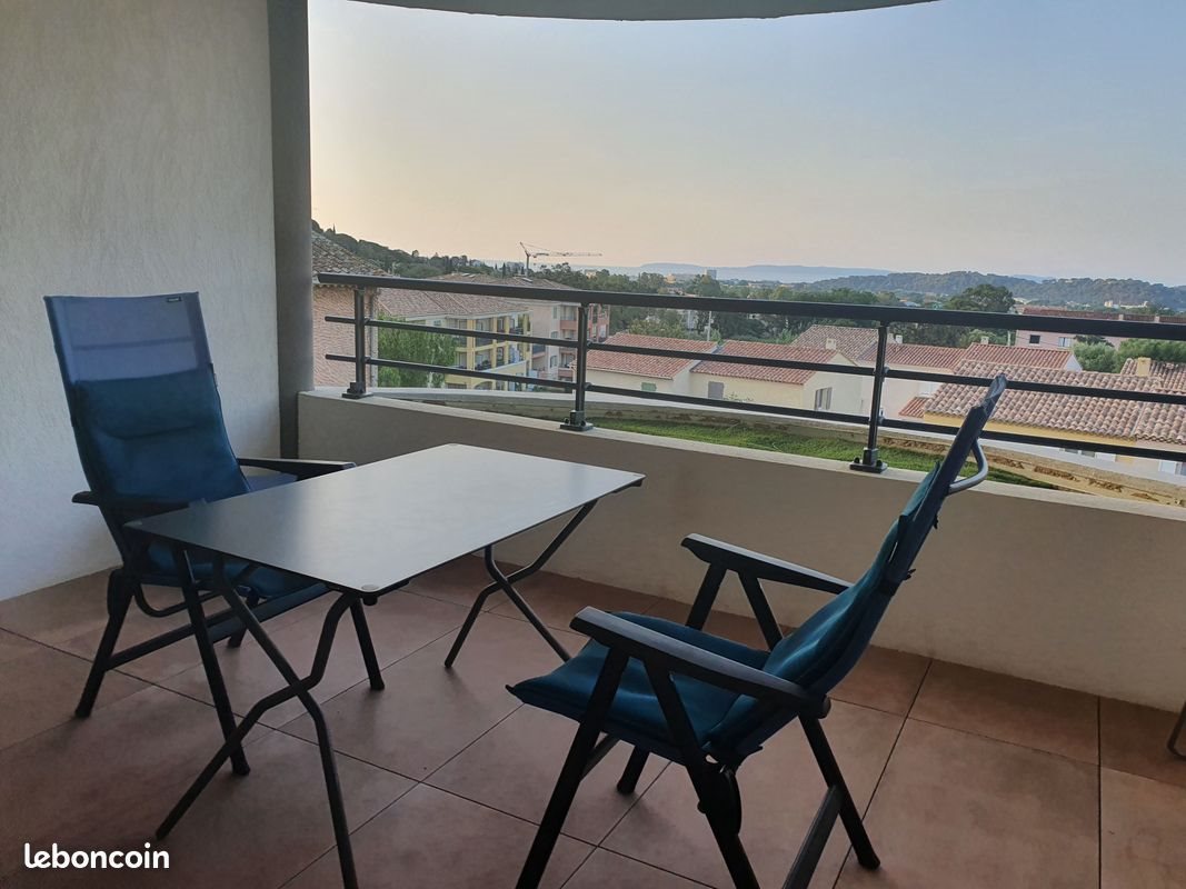 Appartement à louer, 41m², Bormes-les-Mimosas