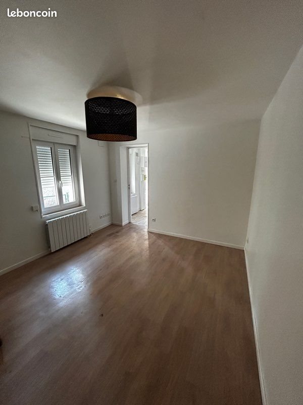 Appartement à louer, 37m², Braine