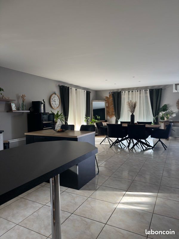 Maison à vendre, 120m², Sainte-Néomaye