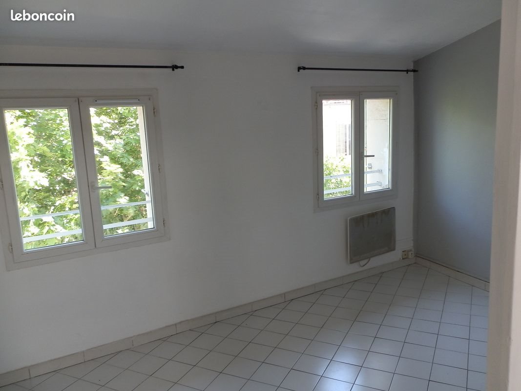 Appartement à louer, 31m², Aubagne