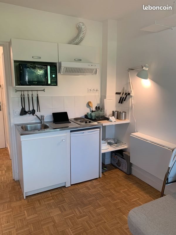 Appartement à louer, 15m², Garches