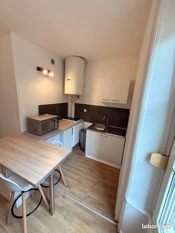 Appartement à louer, 23m², Fougères