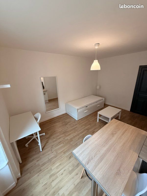 Appartement à louer, 23m², Fougères