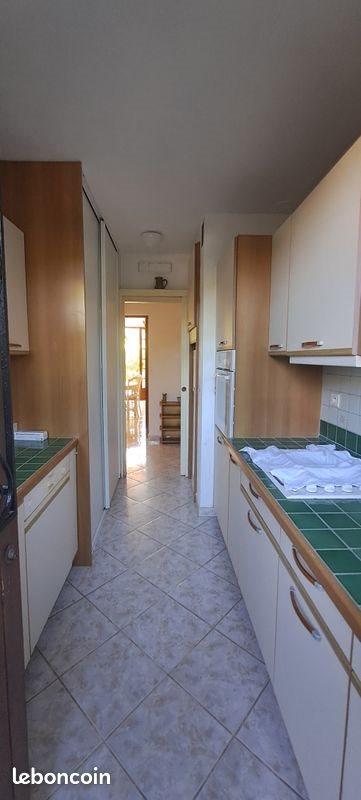 Appartement à louer, 65m², Carqueiranne