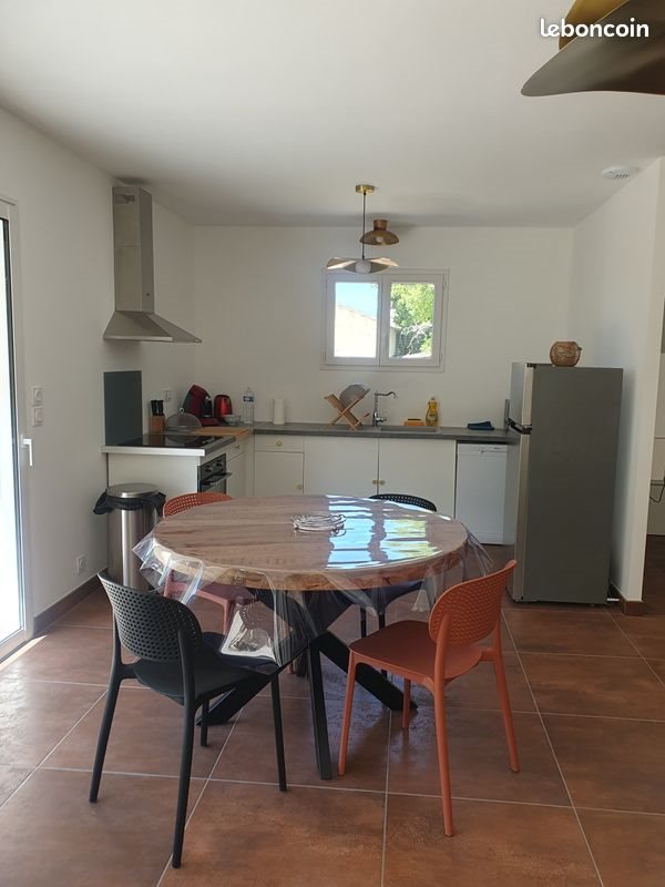 Maison à louer, 60m², Reillanne