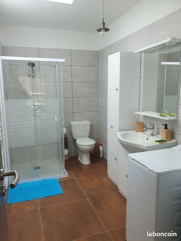 Maison à louer, 60m², Reillanne