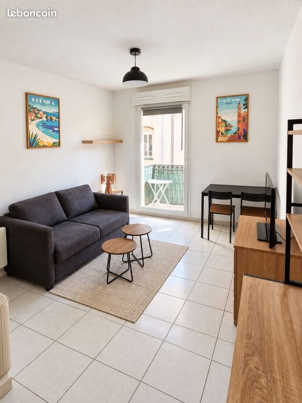 Appartement à louer, 22m², Toulon