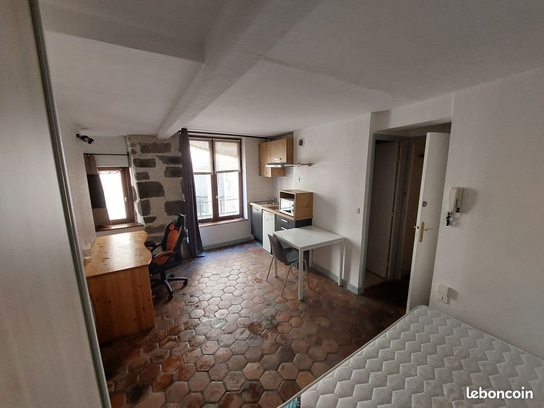 Appartement à louer, 21m², Clermont-Ferrand