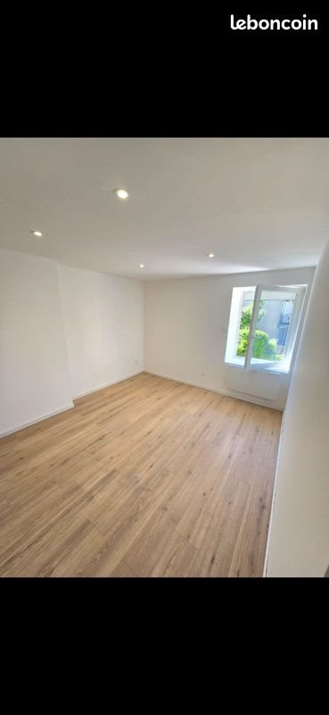Appartement à louer, 65m², Cours-la-Ville