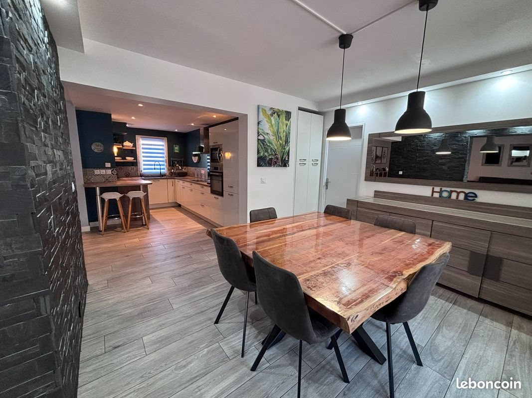 Maison à vendre, 102m², Chambéry
