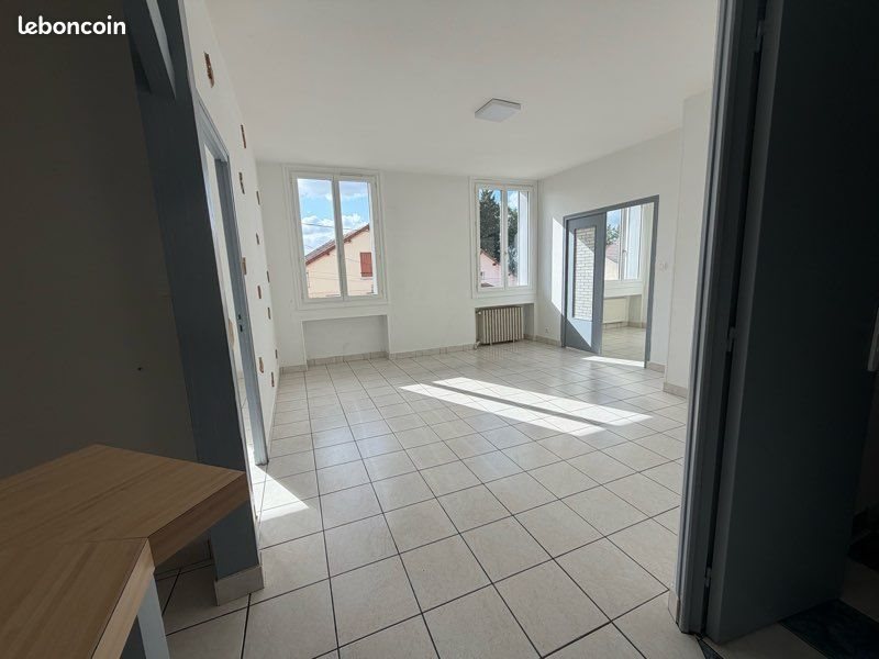 Appartement à louer, 49m², Montluçon