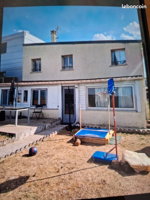 Maison à louer, 165m², Méréville