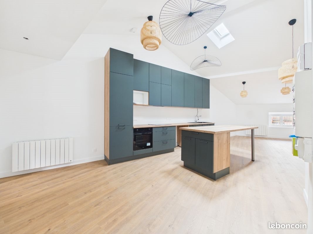 Appartement à louer, 61m², Brives-Charensac