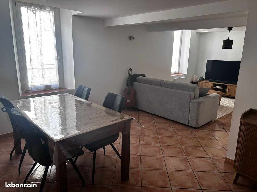 Appartement à louer, 87m², La Crau