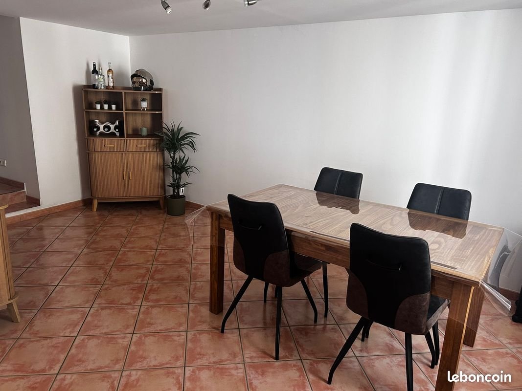 Appartement à louer, 87m², La Crau
