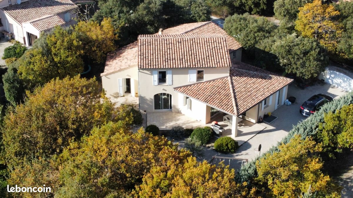 Maison à louer, 200m², Mollans-sur-Ouvèze