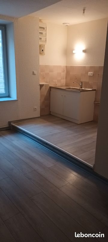 Appartement à louer, 53m², Gray